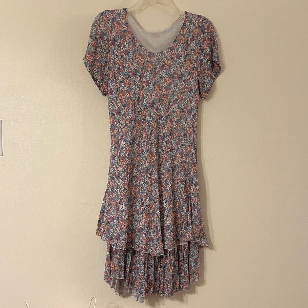 Floral Pattern Tiered Ruffle Knee Length Short Sleeve Dress
